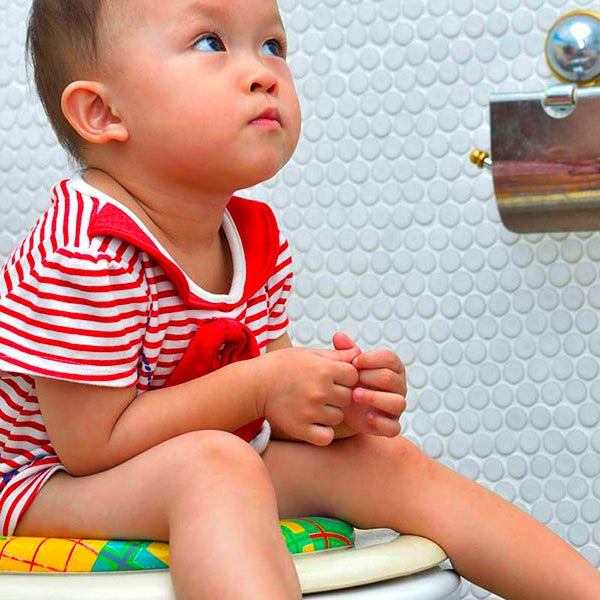 I segni che aiutano a capire che il tuo bambino è pronto per usare il vasino | Spio Kids